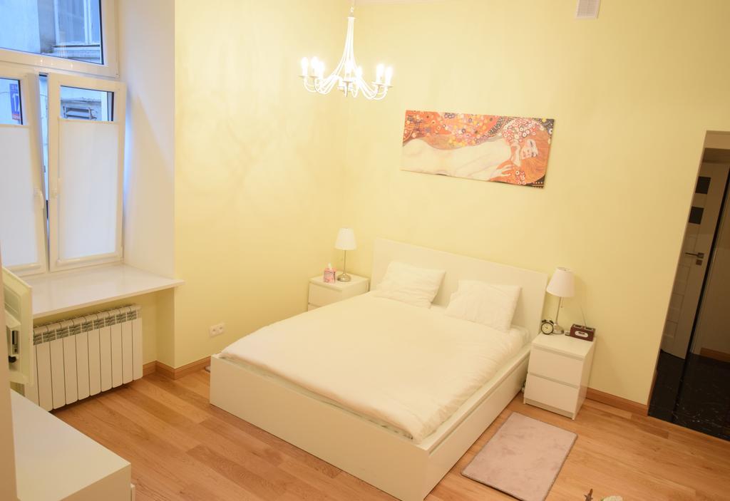 Elegant Apartment Foksal Varsovia Exterior foto